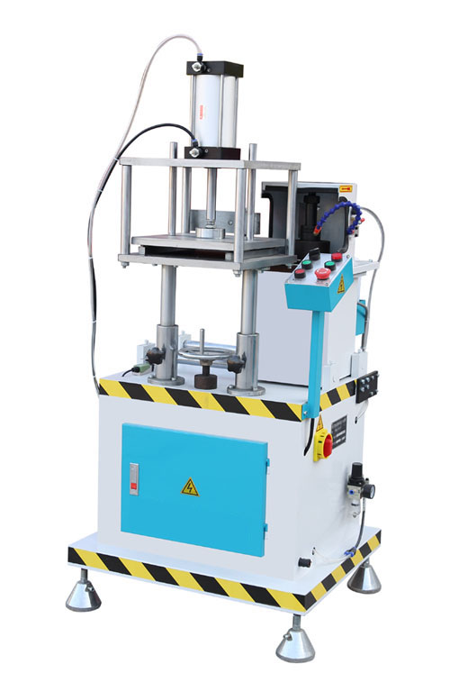 铝门窗自动排料走刀端面铣